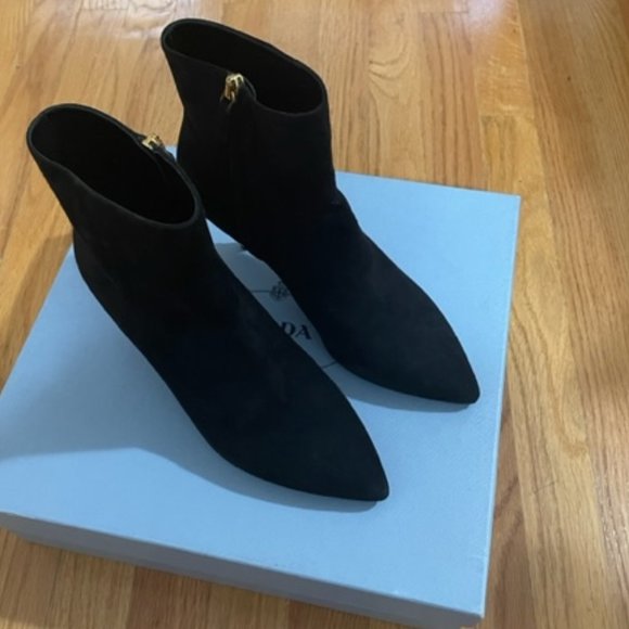 PRADA Donna Calzature Black Suede Jeweled Boots pointed Toe SZ 6 - Picture 5 of 9